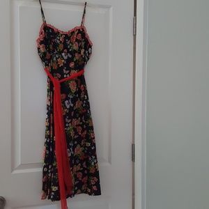 Adorable Notice brand floral sundress